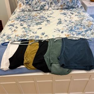 Lululemon set of 6 muscle love cropped tanks - size 4.